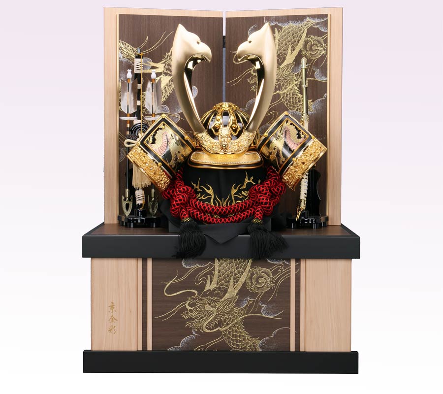 着用兜収納飾り・龍彫金中鍬着用兜